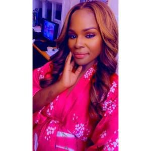 Meet your Posher, Esther